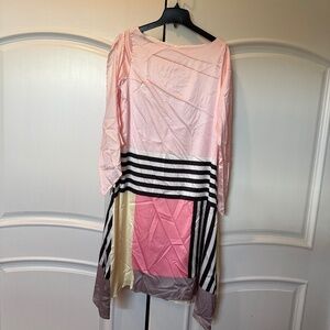 Pink Pattern Drop-Corner Slit-Sleeve Midi Satin Dress